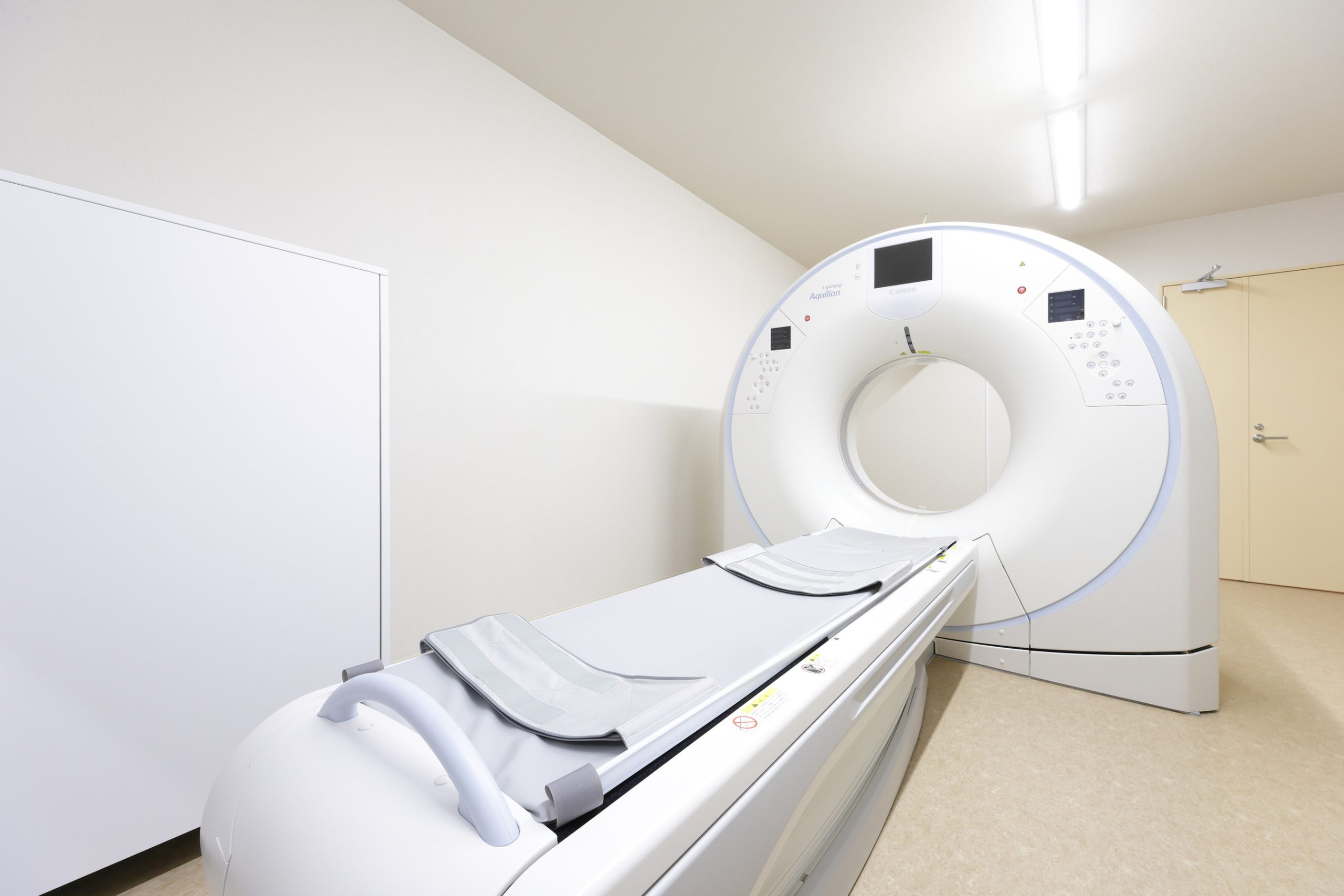 野々市中央院のCT検査装置